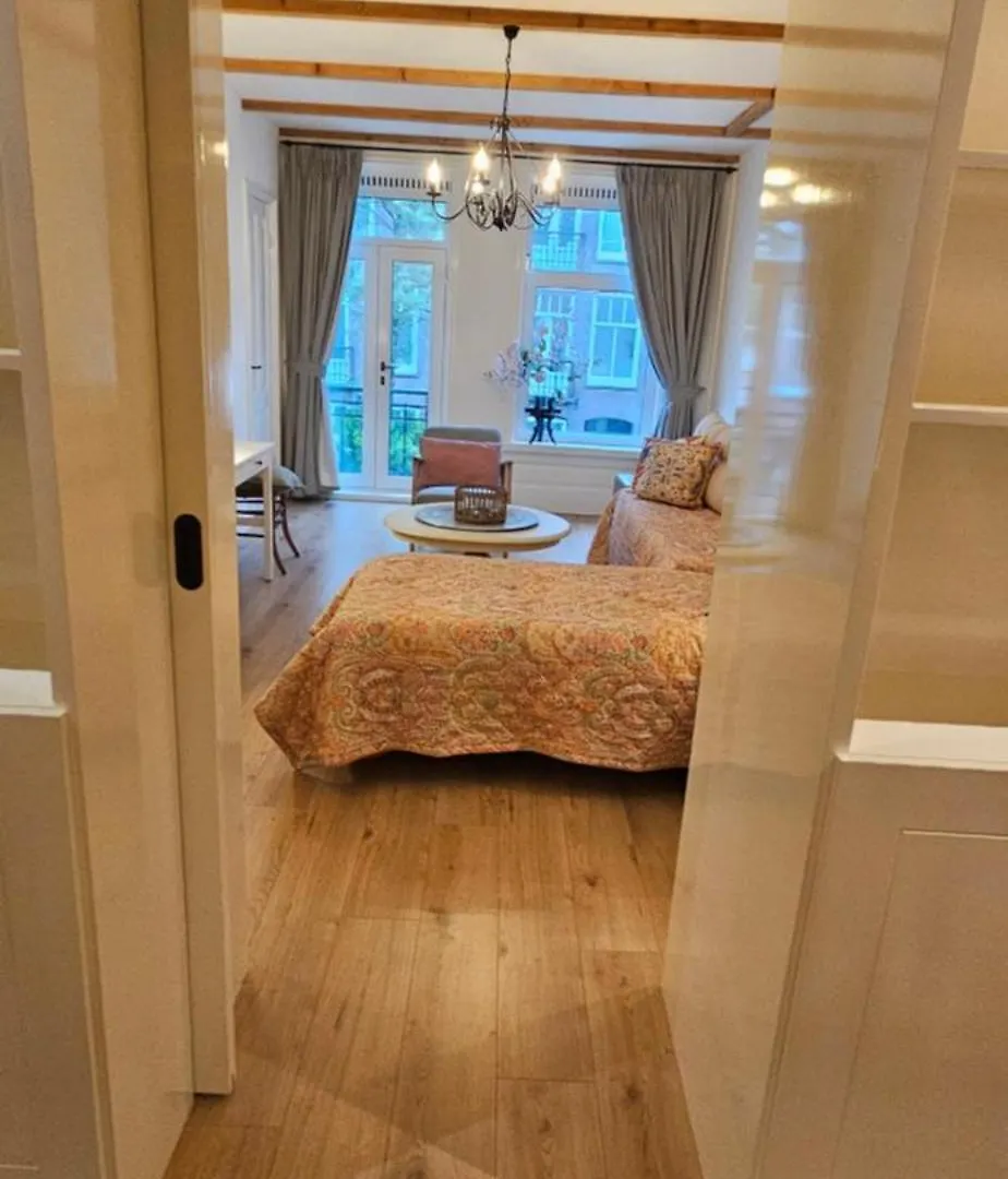 Holiday Home City Center, Nearby Vondelpark Amsterdam 0*,  Netherlands